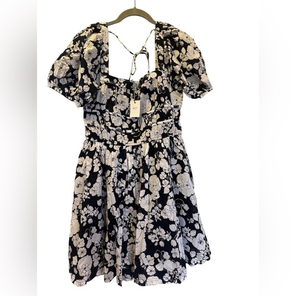 American Eagle Outfitters Dresses & Skirts - American Eagle AE 77 premium Puff sleeve Mini Dress NWT 100% Organic Cotton